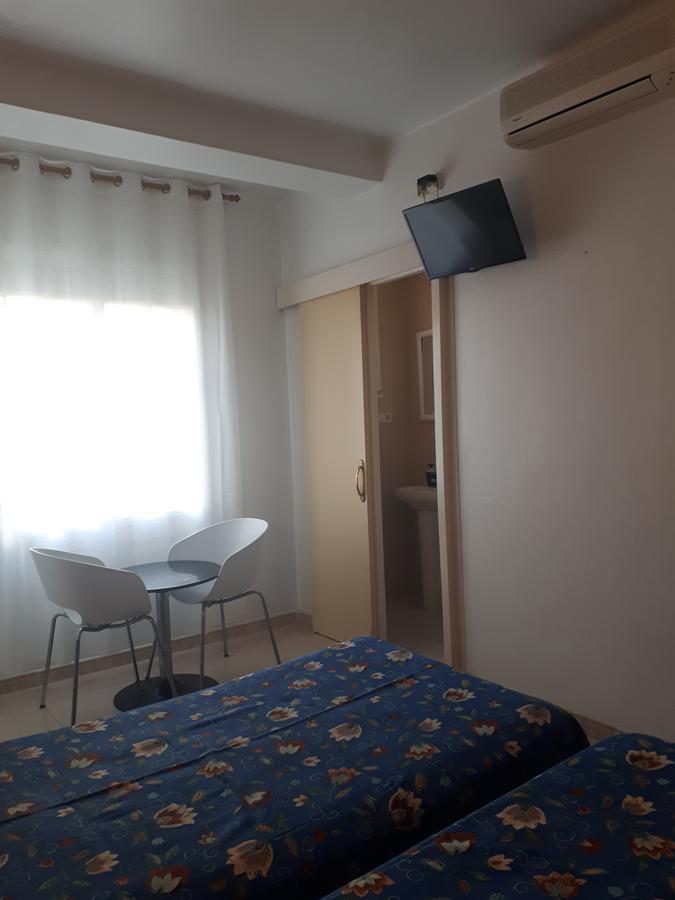 Hostal Margarita Pineda de Mar Buitenkant foto
