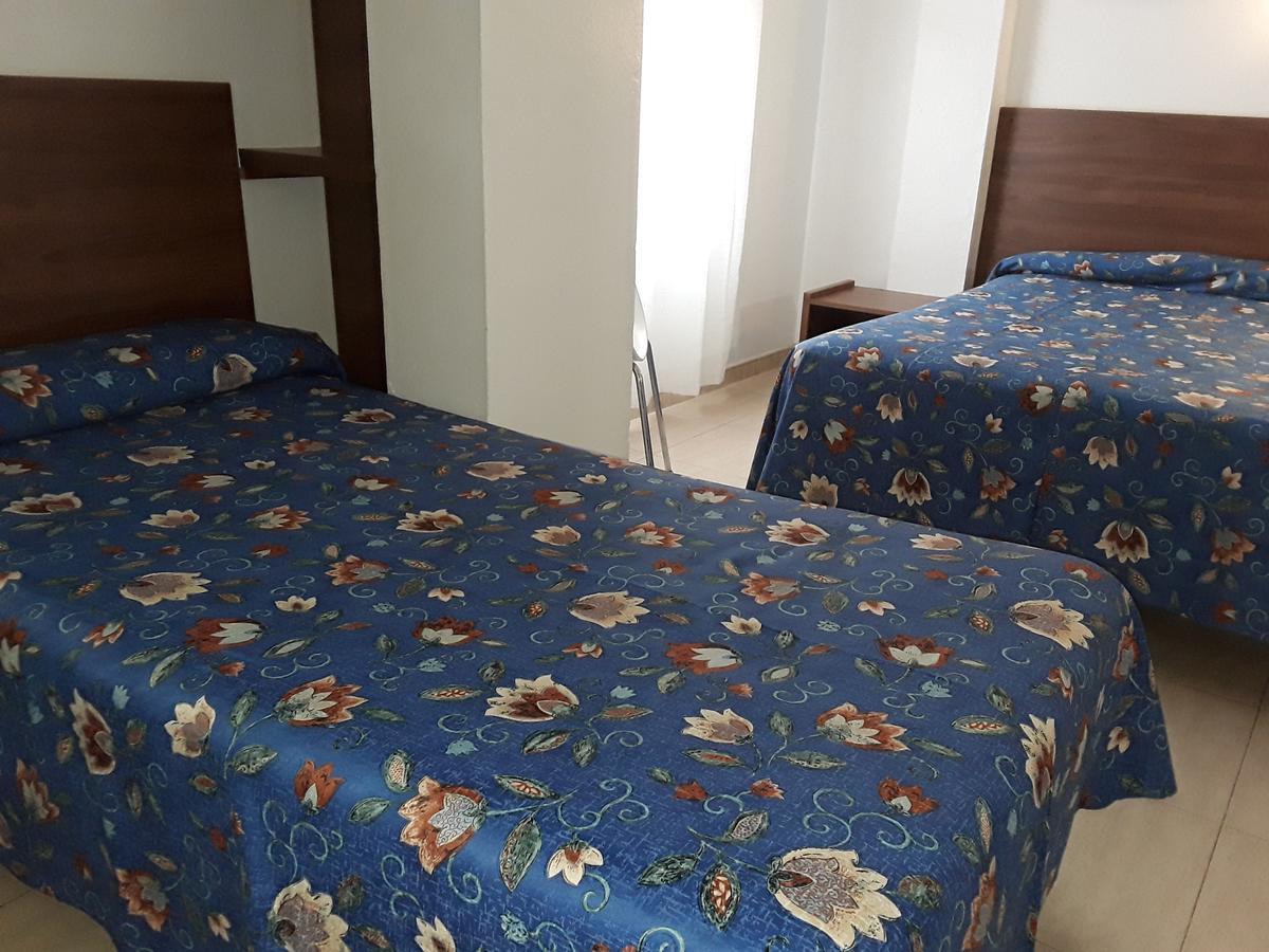 Hostal Margarita Pineda de Mar Buitenkant foto